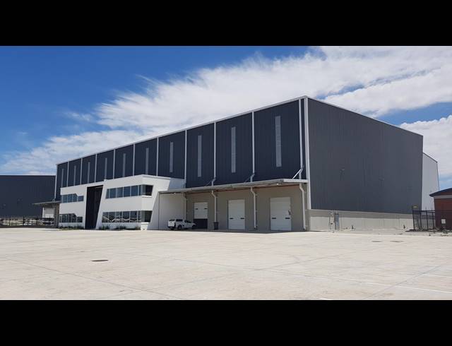 5,500M² WAREHOUSE TO LET IN BRACKENFELL INDUSTRIAL